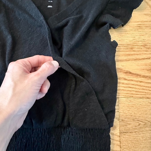 NWOT GAP Kids Wrap Top / Short Sleeve Shirt Girls in Color True Black - Size M - Picture 3 of 6